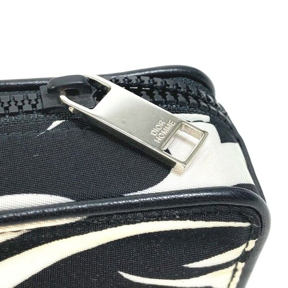 DIOR HOMME Accessory box with key ring Cigarette case Tribal Bicolor Pouch - Picture 5 of 16